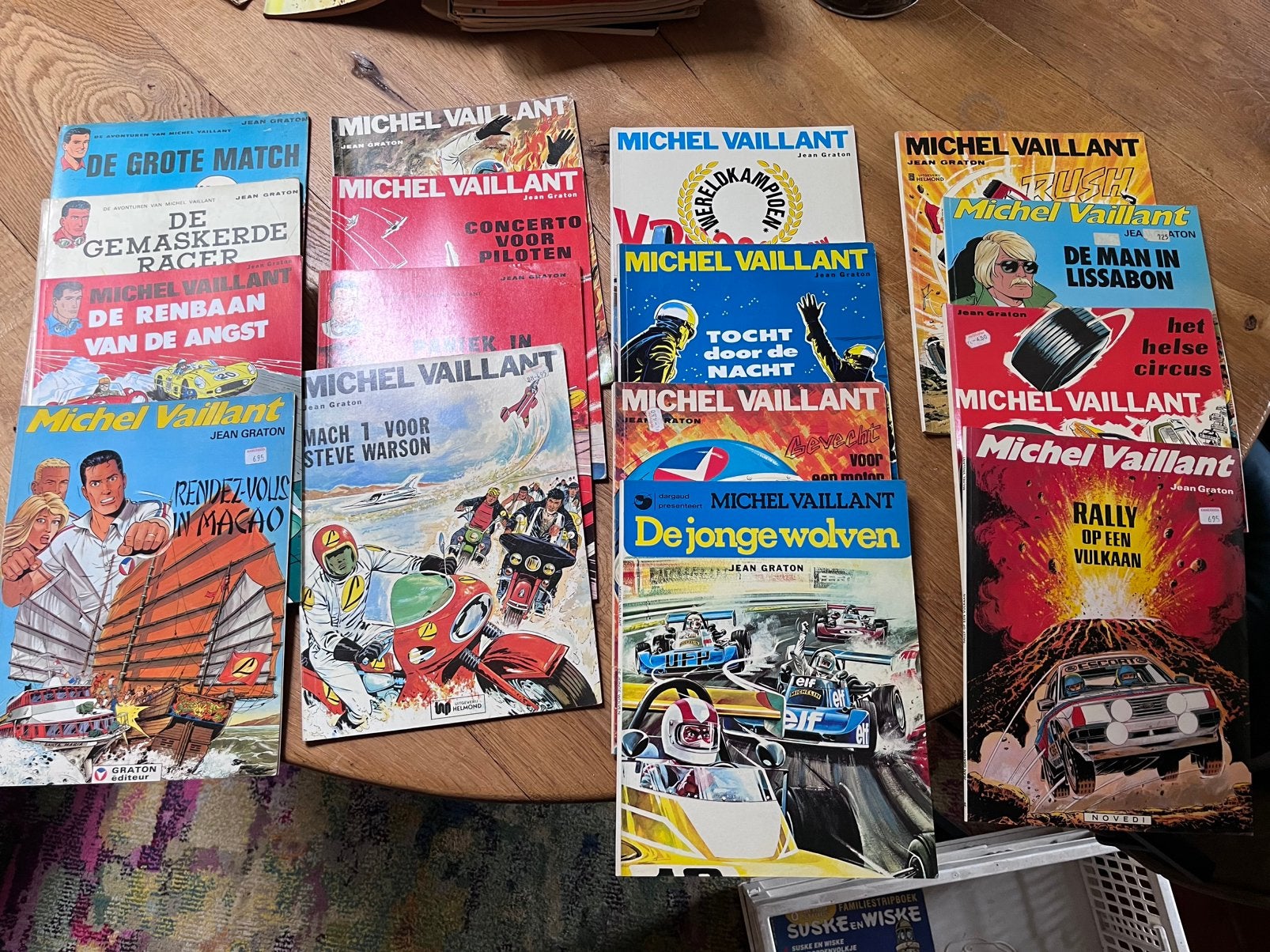 Michel Vaillant, Roodbaard, Asterix, Suske en Wiske enz, Meerdere stripboeken, Ophalen of Verzenden, Gelezen