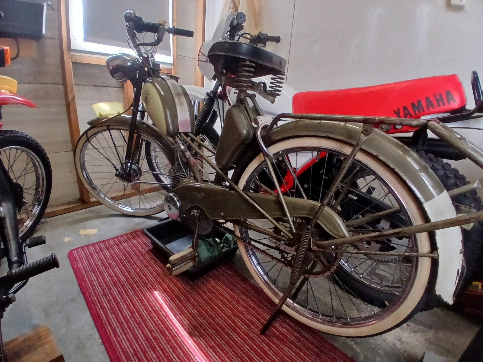 Mobylette S3 uit 1953 - Kapitein model, gereviseerd, Fietsen en Brommers, Brommers | Oldtimers, Ophalen, Maximaal 45 km/u, Overige merken