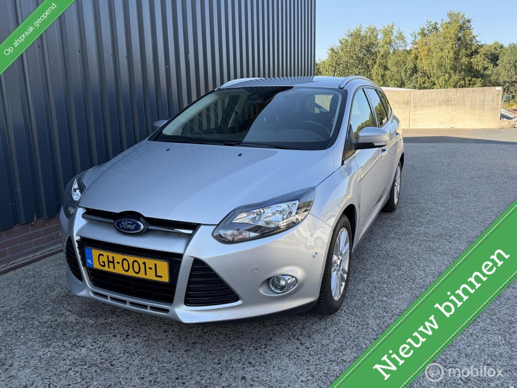 Ford Focus Wagon 1.6 EcoBoost Titanium BOEKJE/NETJES/STOELVE, Auto's, 1258 kg, Gebruikt, Handgeschakeld, 182 pk