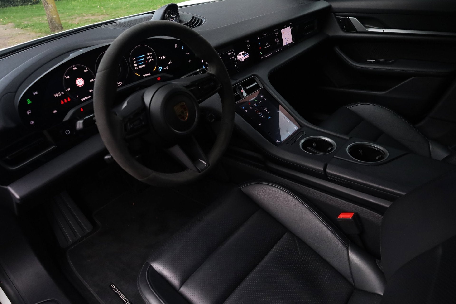 Porsche Taycan Performance+ 94 kWh Aut. | Battery Plus | Pas, Auto's, Achterwielaandrijving, Gebruikt, 4 stoelen, Wit