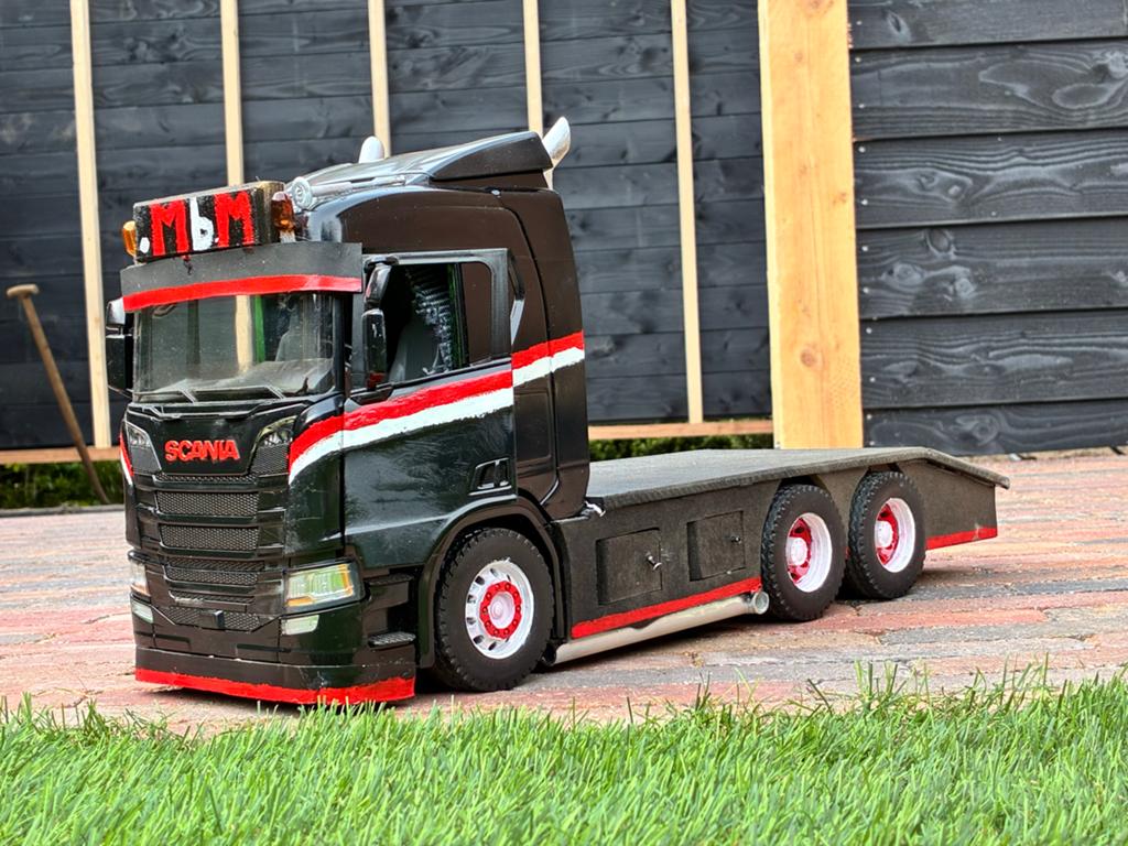 Opgeknapde bruder scania, Overige merken, Gebruikt, Groter dan 1:32, Ophalen of Verzenden