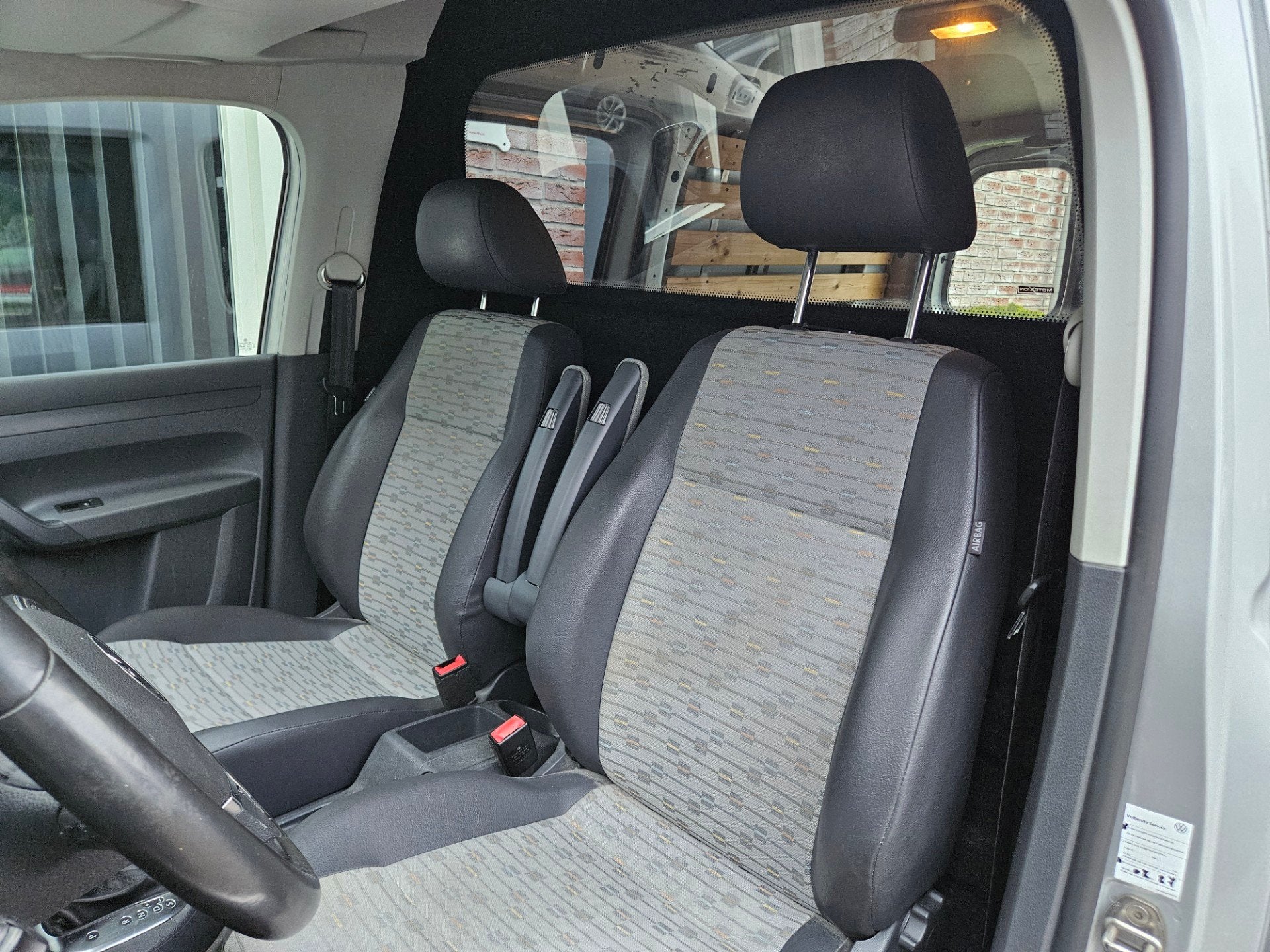 Volkswagen Caddy 1.6 TDI Maxi Marge! Automaat/DSG! Trekhaak!, Auto's, Euro 5, 1490 kg, Gebruikt, 4 cilinders