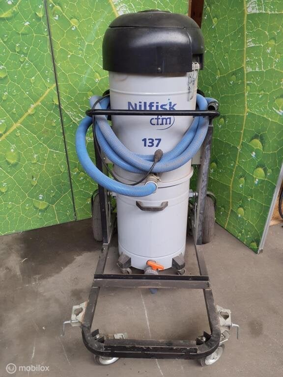 Nilfisk Industriële stofzuiger 137, Gebruikt