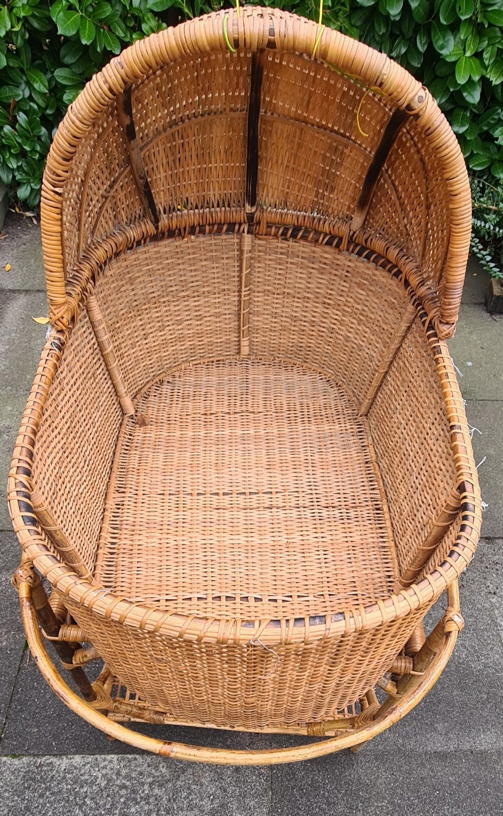 Vintage rotan wieg, Ophalen, Zo goed als nieuw, Wieg