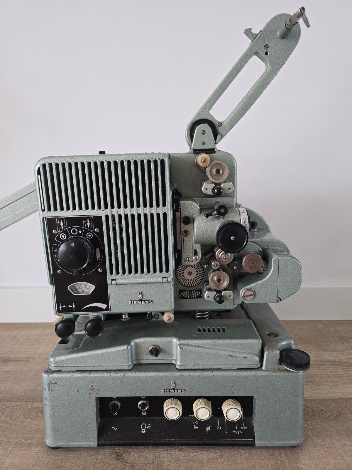 vintage 50S Siemens 2000 16mm filmprojector €125!!!, Verzamelen, Ophalen of Verzenden, Projector