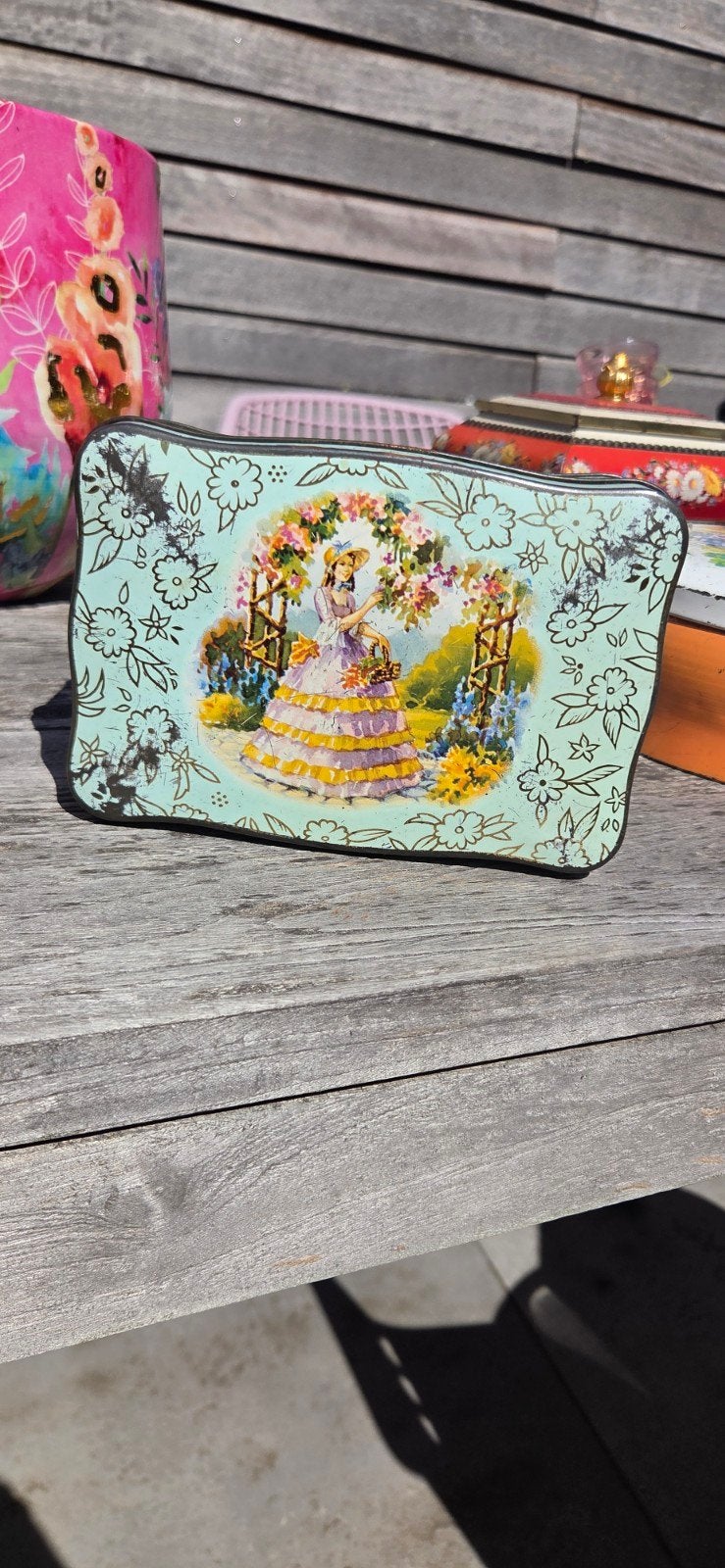 Vintage blikken doosje met dame in bloementuin, Ophalen, Gebruikt, Overige, Overige merken