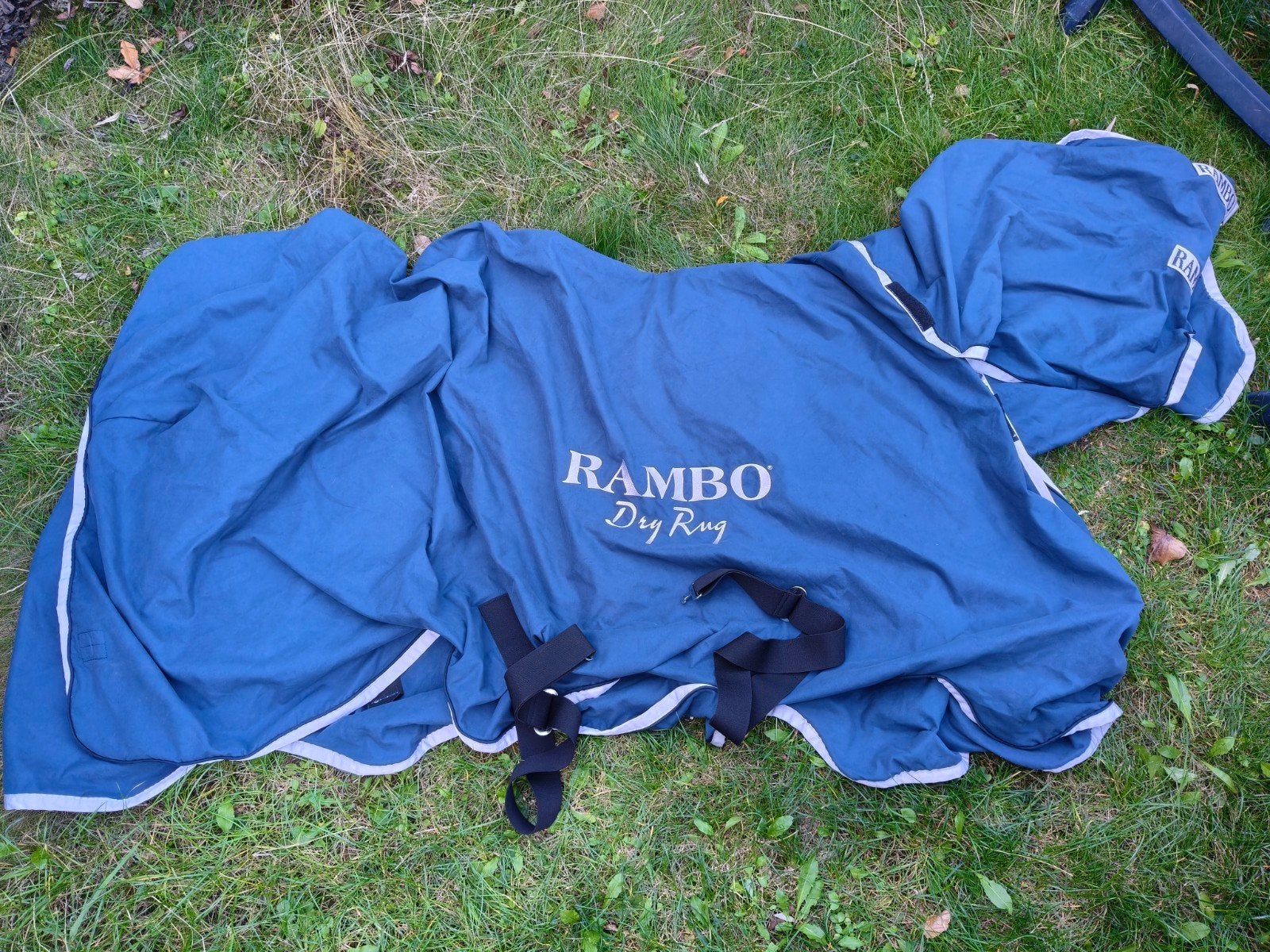 Rambo Dry Rug Supreme maat L Large zweetdeken met hals blauw, Dieren en Toebehoren, Paarden en Pony's | Dekens en Dekjes, 0 g