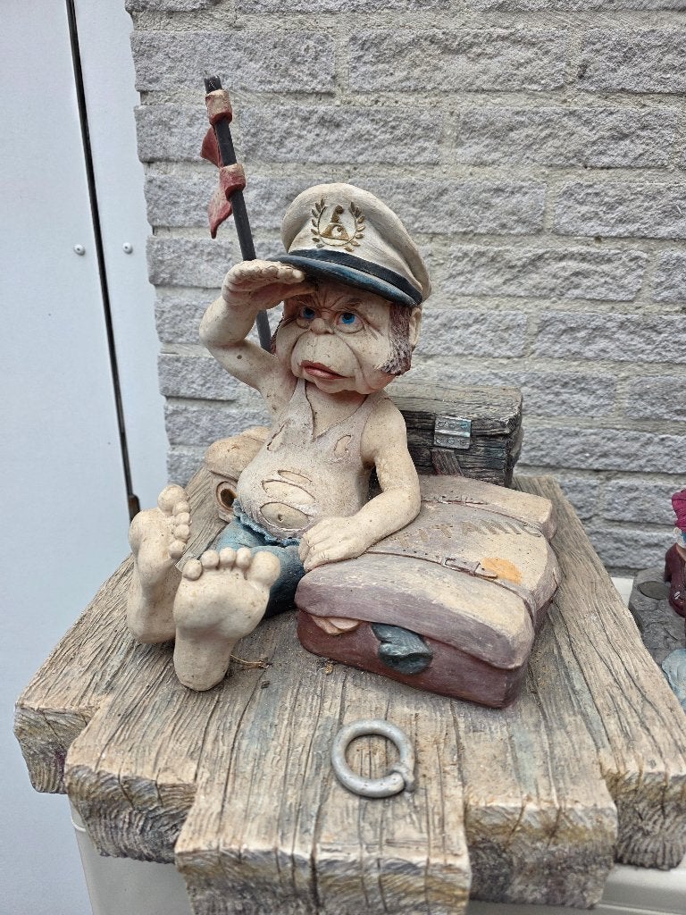 Te Koop diverse laven, Ophalen, Gebruikt, Beeldje of Poppetje