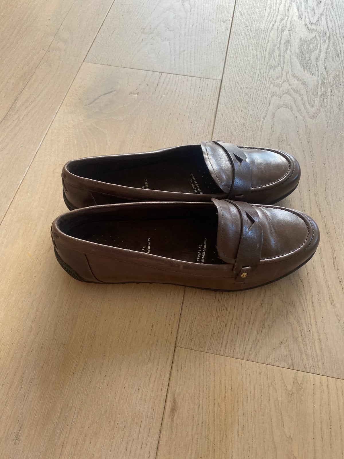 Rockport adiprene by adidas 39 nieuw, Bruin, Instappers, Nieuw, Ophalen of Verzenden