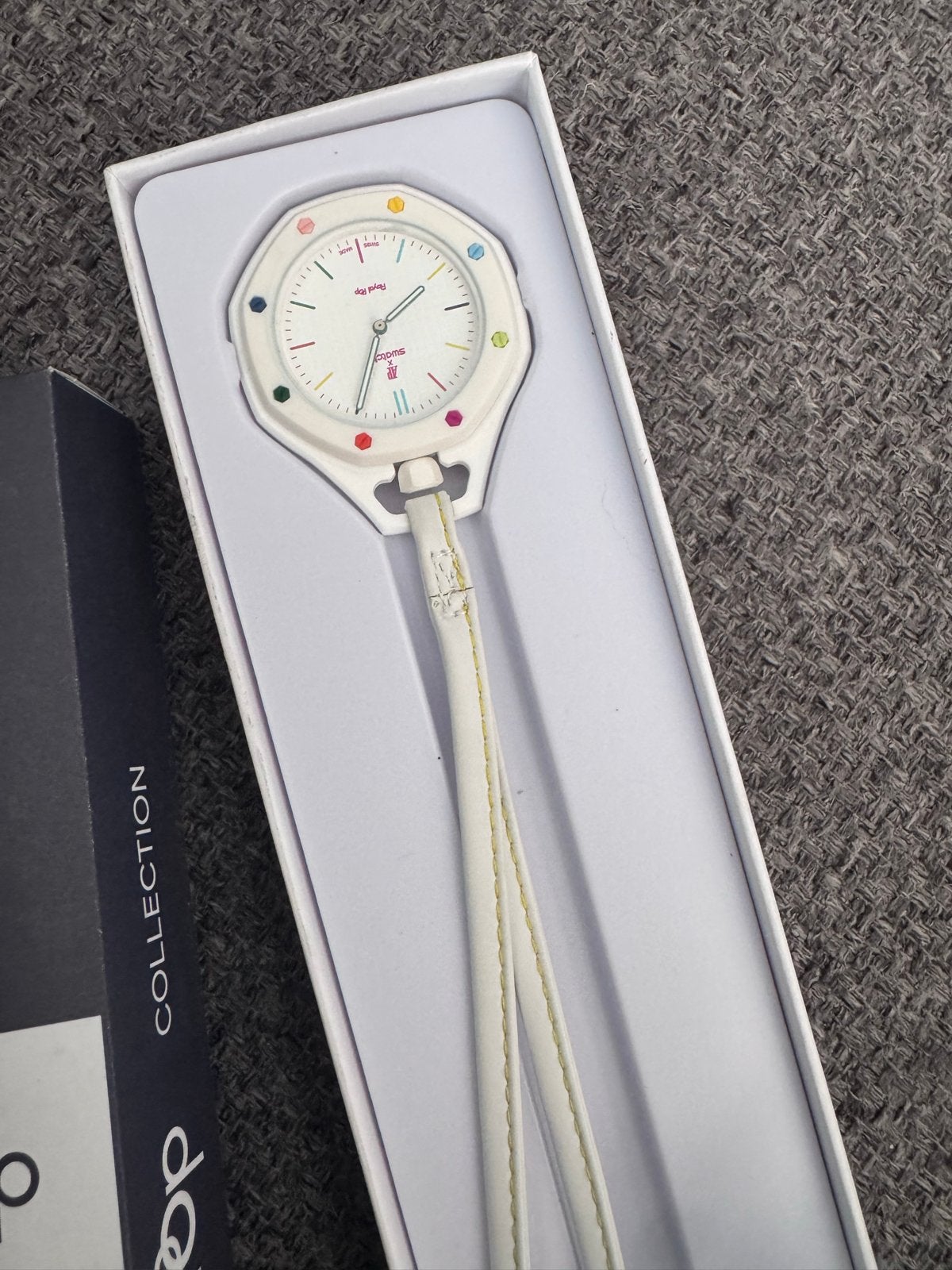 Swatch Regal Pop Zakhorloge Collectie - Nieuw in doos, Sieraden, Tassen en Uiterlijk, Horloges | Dames, Swatch, Nieuw, Ophalen of Verzenden