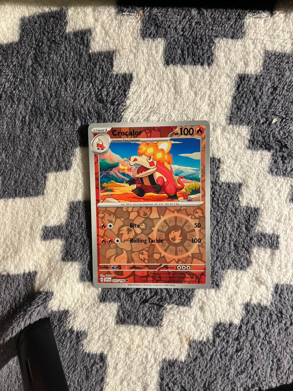 Crocalor 037/198 Holo Pokémon kaart in goede staat, Ophalen of Verzenden, Zo goed als nieuw, Losse kaart, Foil