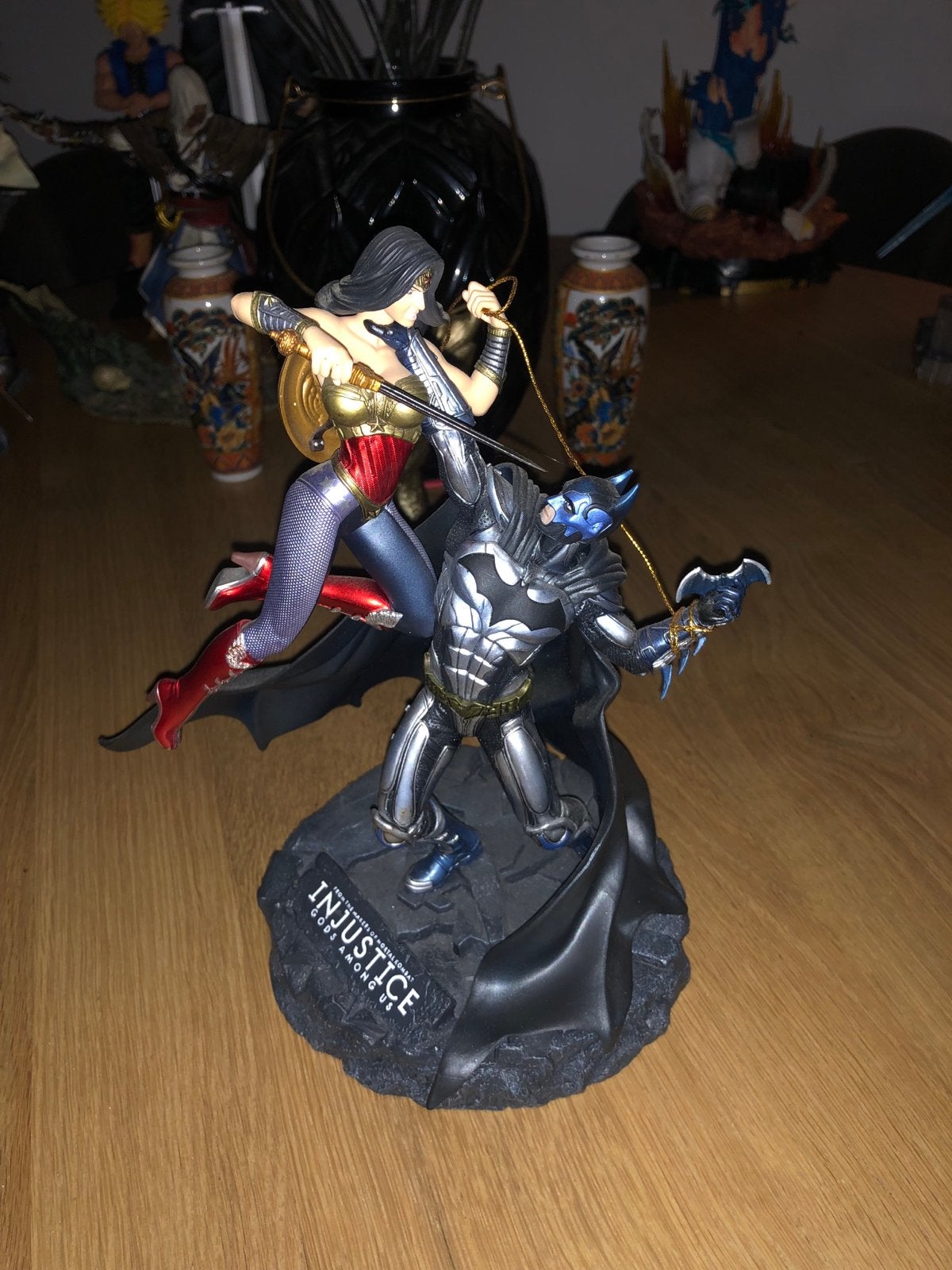 Injustice: Gods Among Us - Batman vs Wonder Woman beeld, Ophalen of Verzenden, Zo goed als nieuw