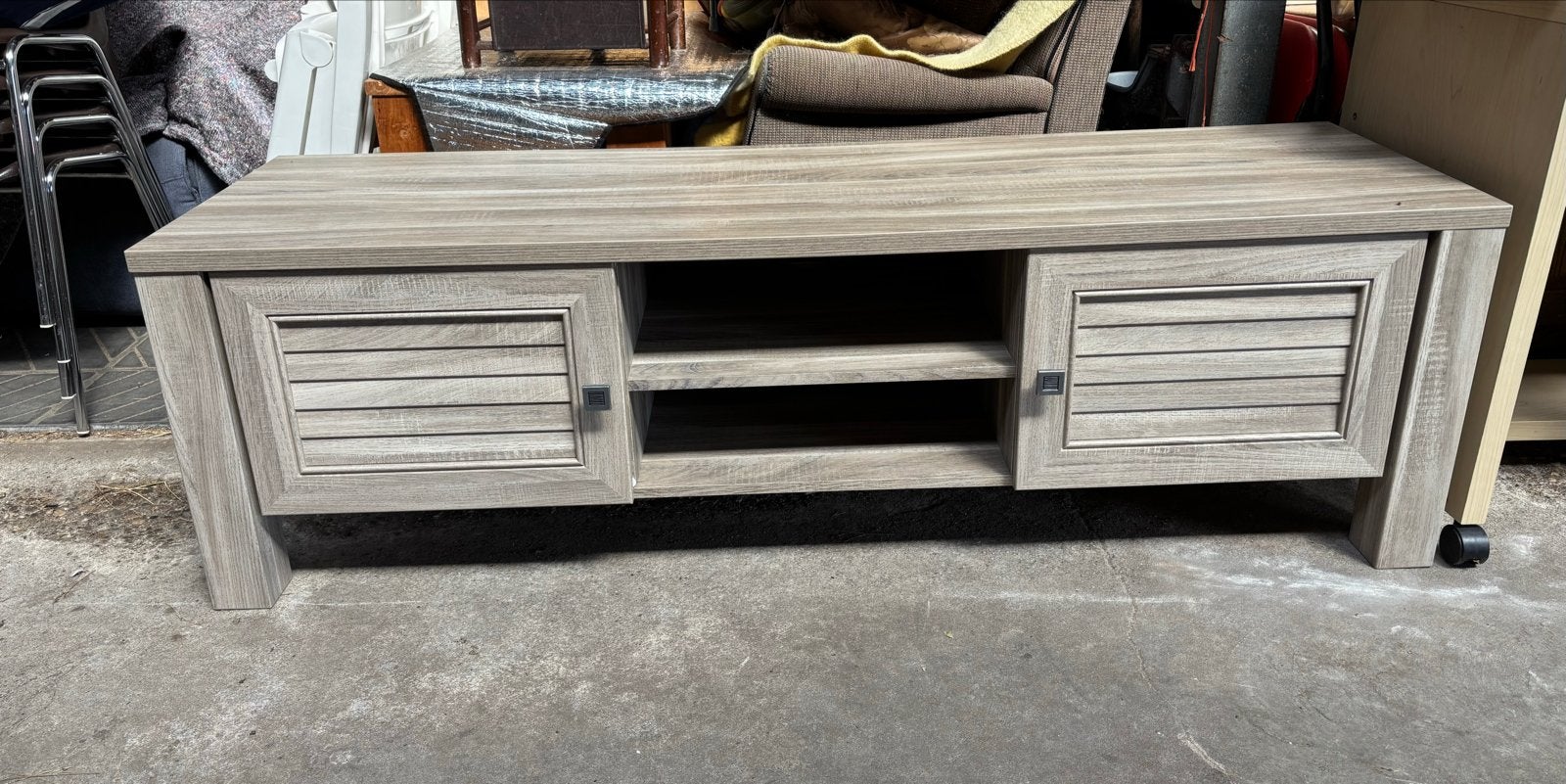 Stijlvol TV-meubel met opbergruimte - 170x50x52 cm, Ophalen, Gebruikt, 150 tot 200 cm, Minder dan 100 cm