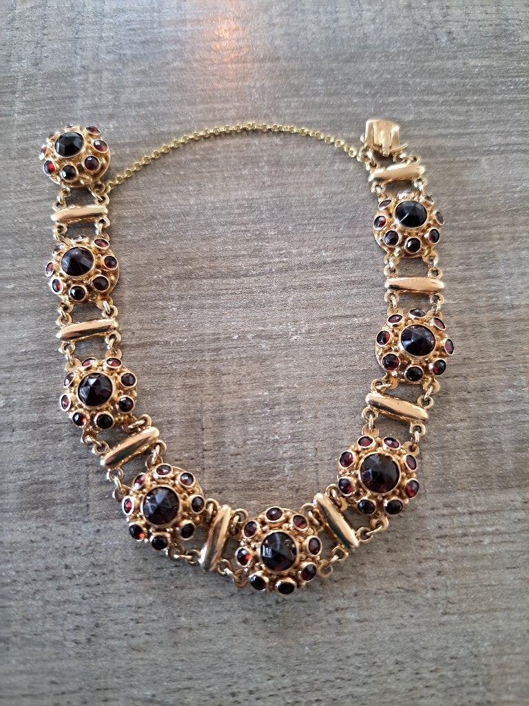 Prachtige granaat 14 karaat armband, Ophalen of Verzenden, Goud, Armband