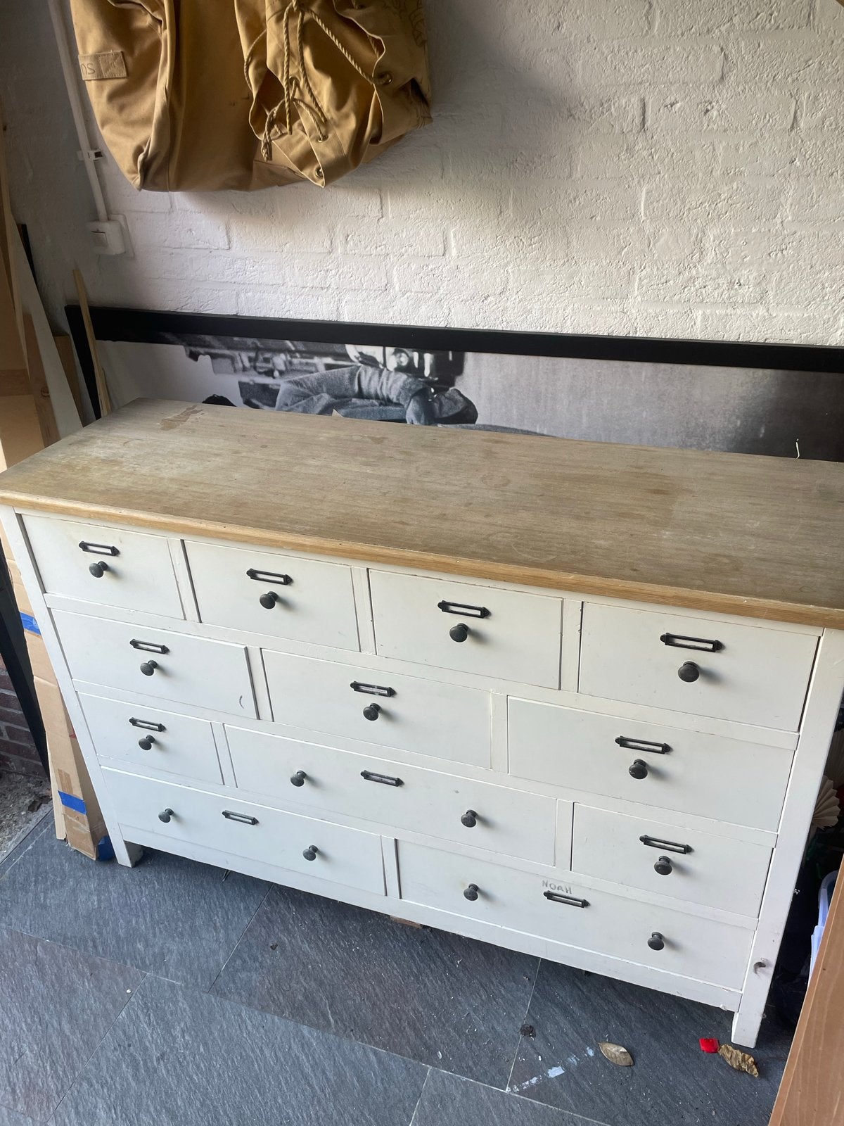 Commode met 14 laden - Wit met houten blad, Ophalen, Minder dan 50 cm, Gebruikt, 5 laden of meer
