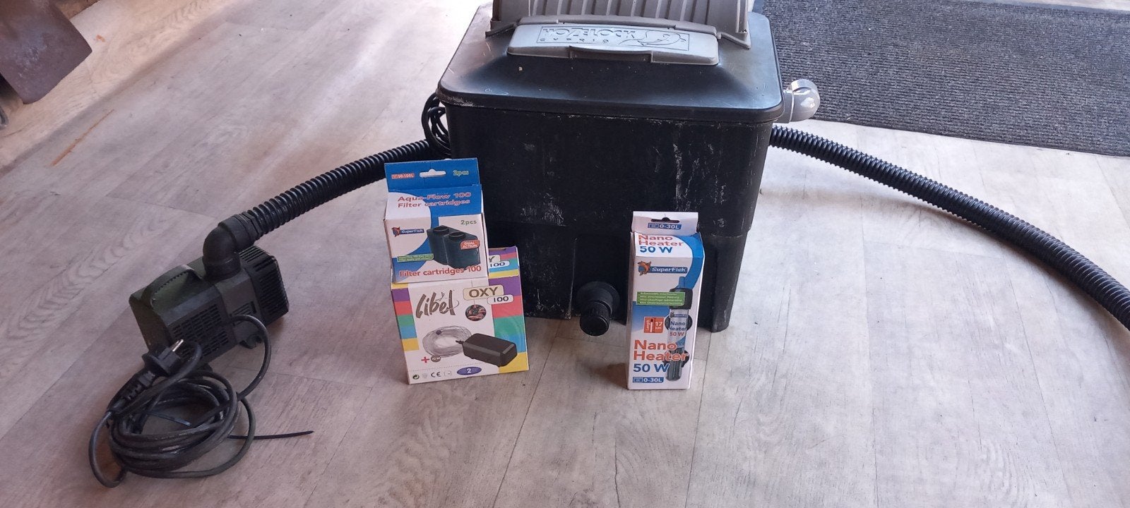 te koop 2 keer pomp, Ophalen of Verzenden