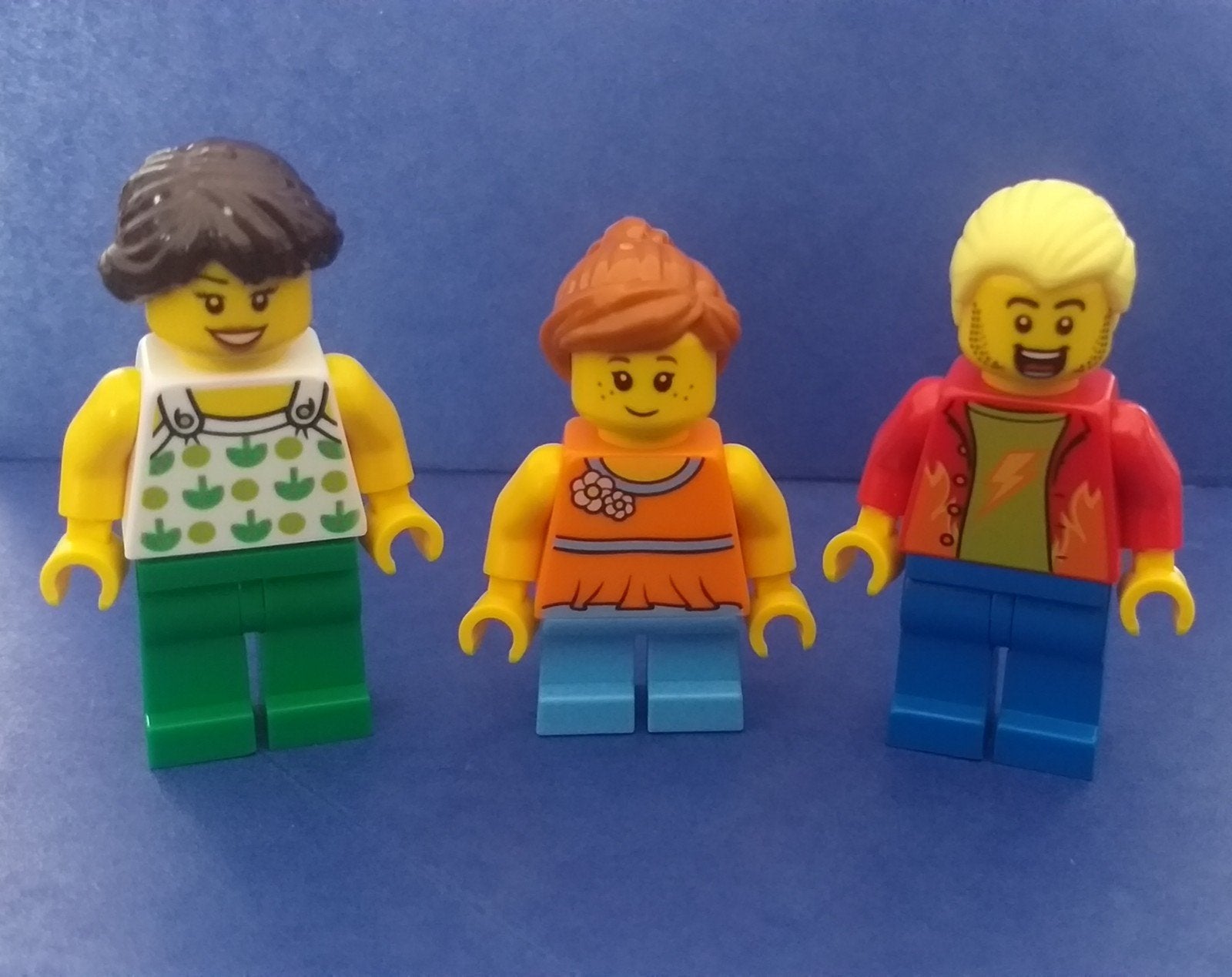 Set van 3 NIEUWE lego city poppetjes MAN VROUW MEISJE SET 3, Lego, Nieuw, Ophalen of Verzenden, Minifiguur