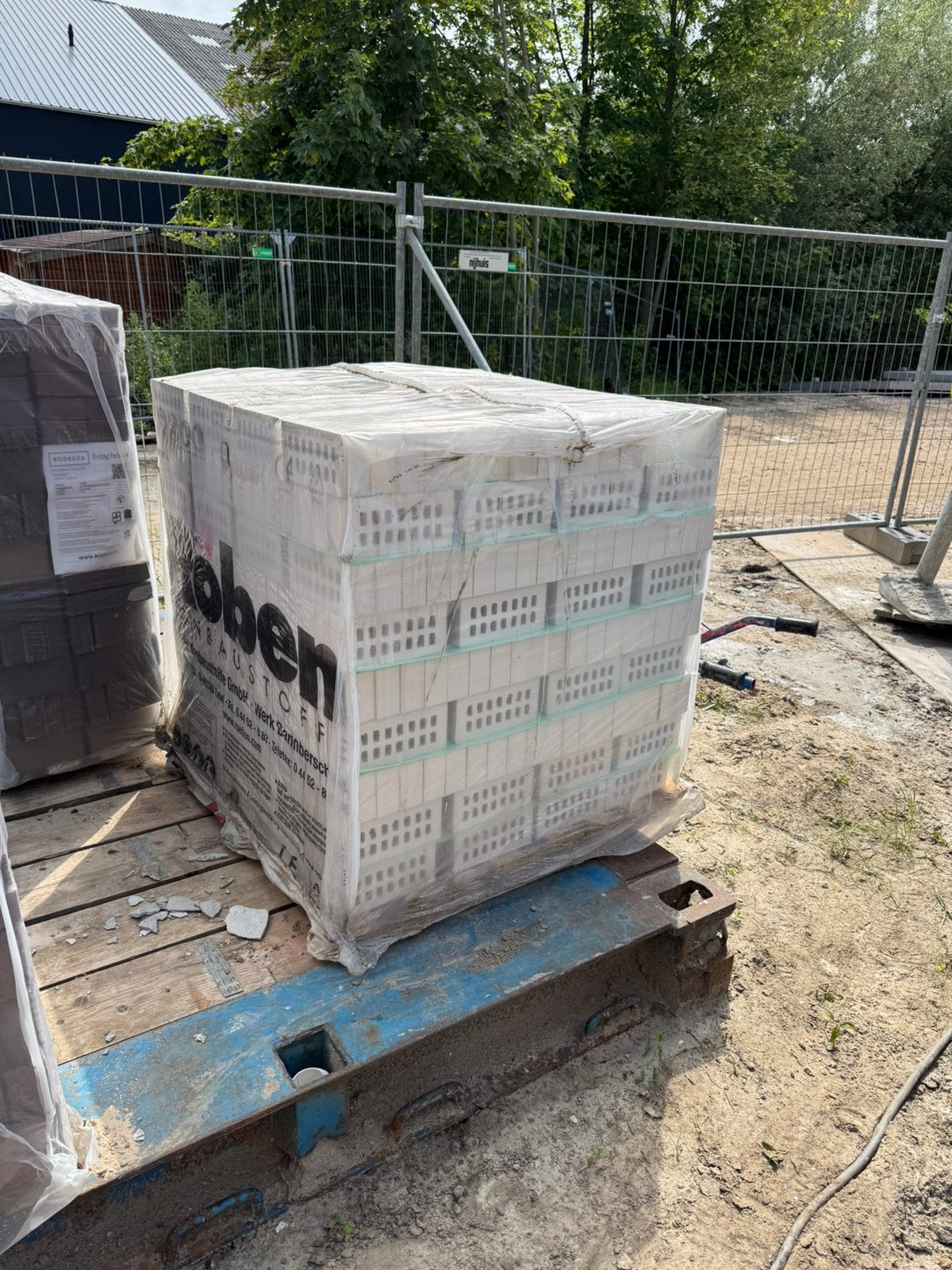 1 volle pallet witte metselstenen Roben Oslo, Doe-het-zelf en Verbouw, Metselstenen, Ophalen, Nieuw, Bakstenen