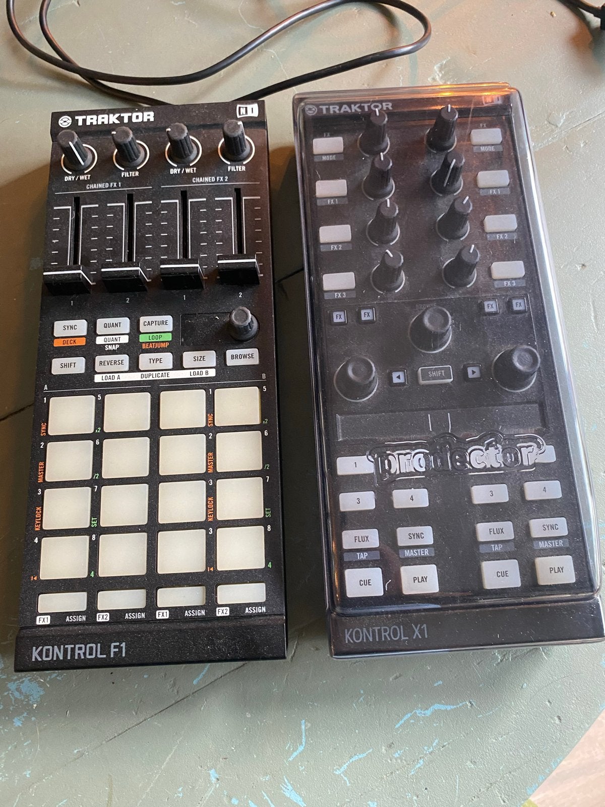 Native Instruments Traktor Kontrol X1 MK2 + F1, Ophalen of Verzenden, Gebruikt, Dj-set, Overige merken