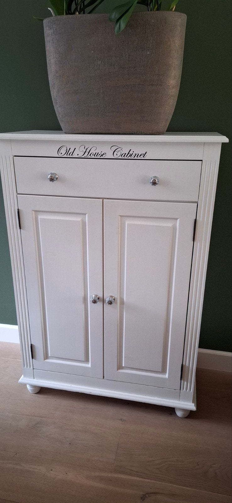 Old House Cabinet - Wit kastje met lade en deuren, Ophalen, Gebruikt