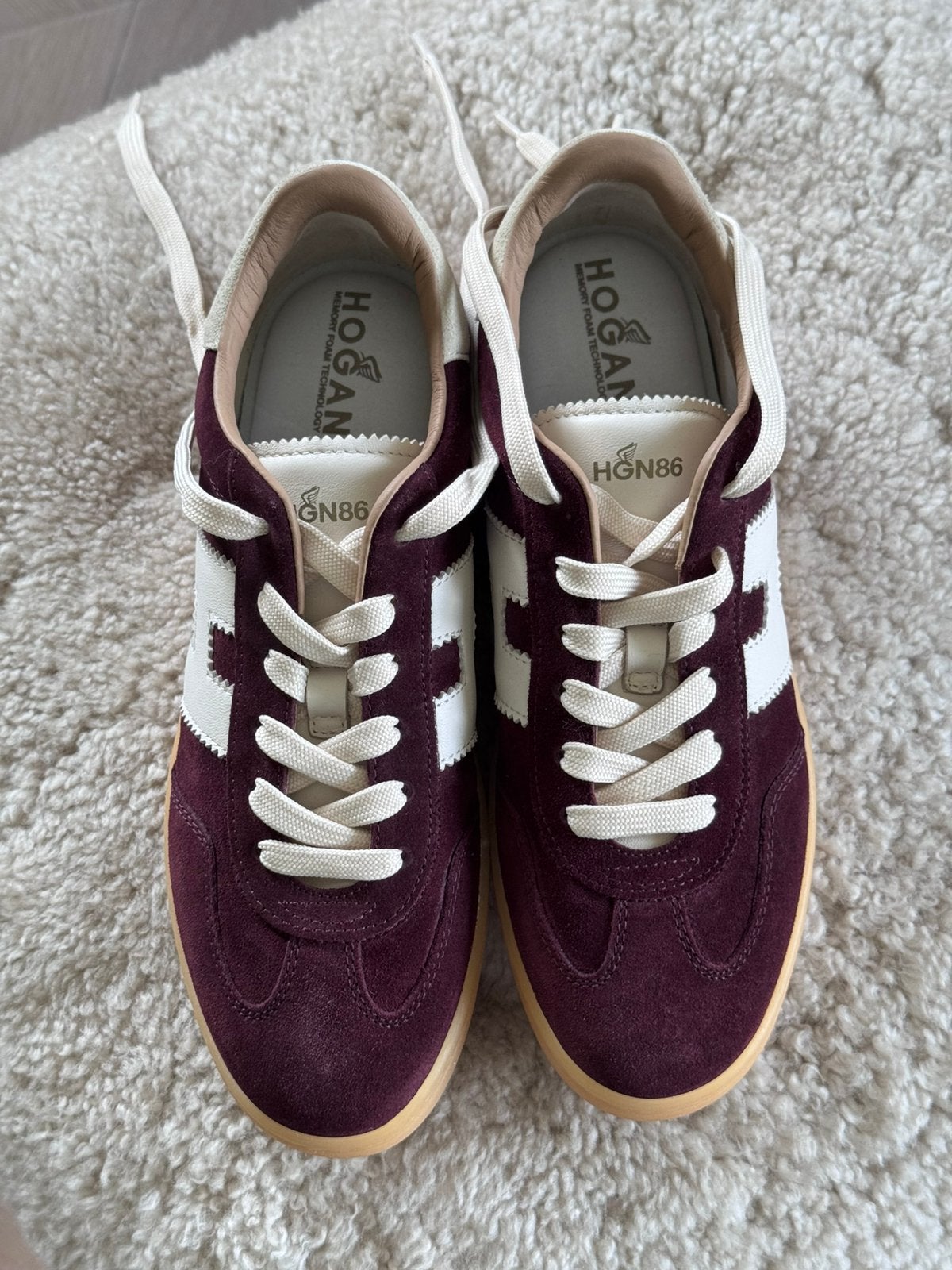 Hogan sneakers size 40, Verzenden, Nieuw, Sneakers of Gympen, Rood