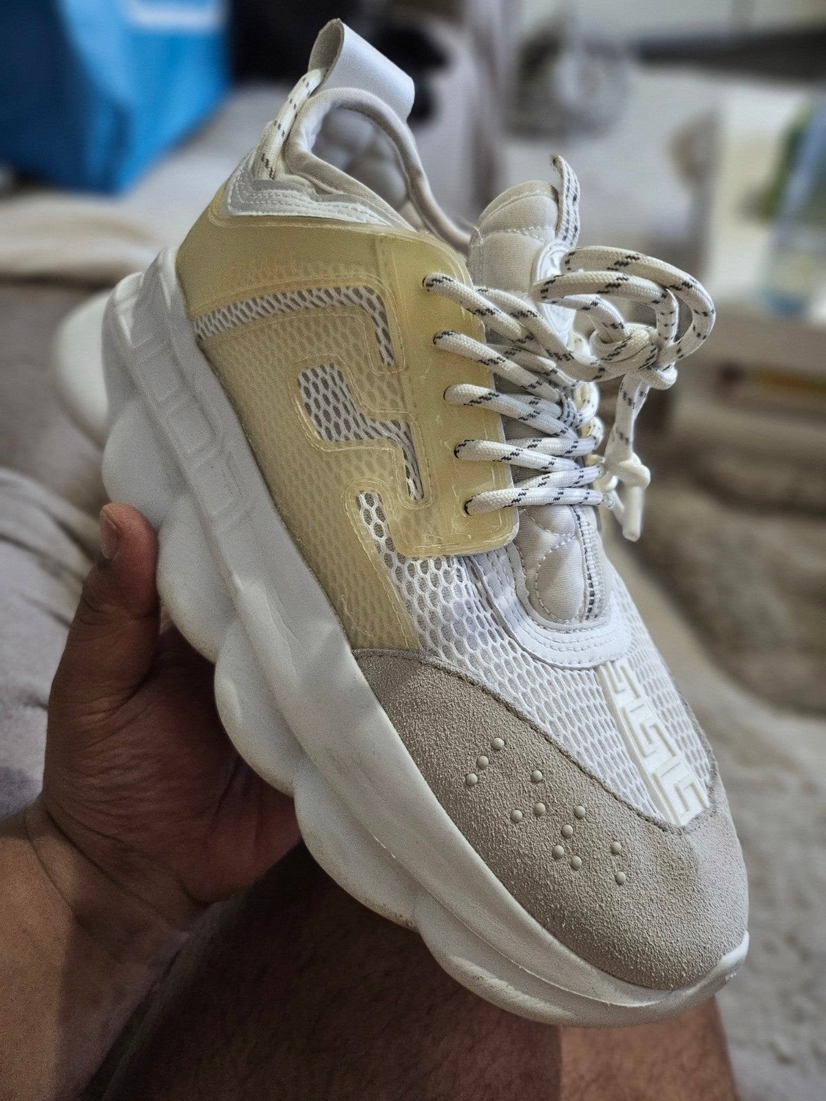 Versace ChainReaction sneakers (off)white maat 43 (no box), Kleding | Heren, Schoenen, Wit, Ophalen of Verzenden, Sneakers of Gympen