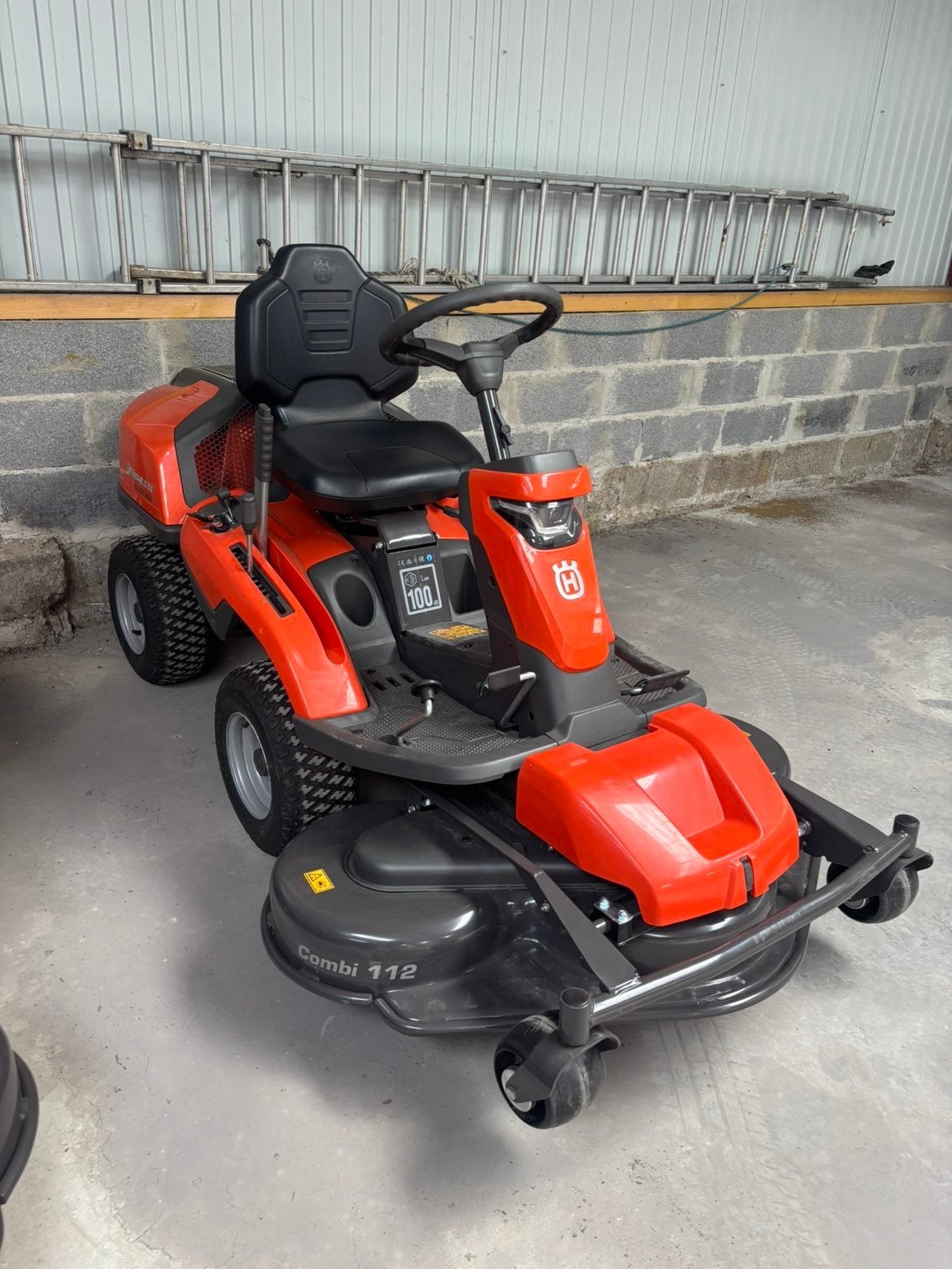 Husqvarna R320X AWD rider, Tuin en Terras, Ophalen, Nieuw, HUSQVARNA, Mulchfunctie