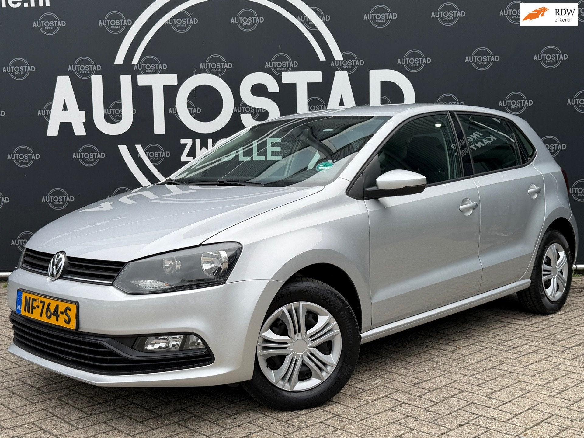 Volkswagen Polo Polo 1.0 APK / NAP / Airco / Eleck.Ramen, Stof, 40 €/maand, 60 pk, Bedrijf