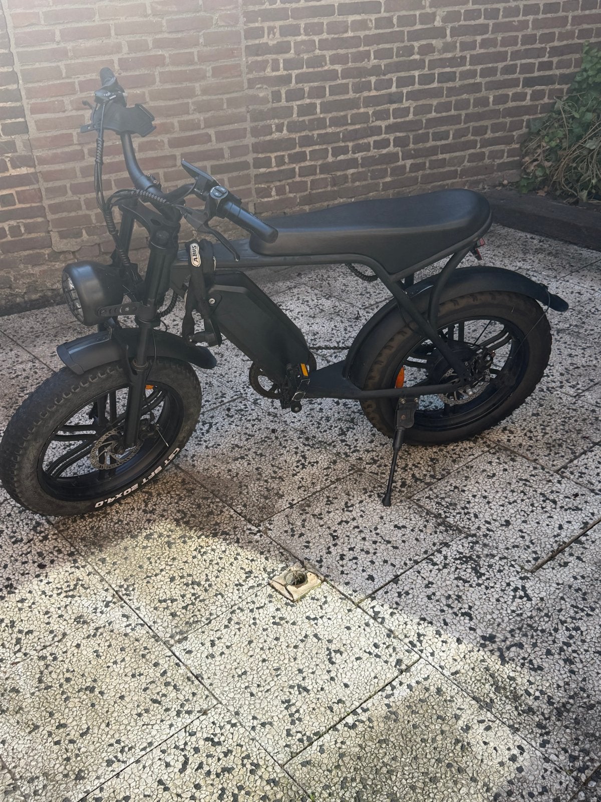 Fatbike Ouxiv8 - Accu laadt niet op, sleutels kwijt, Fietsen en Brommers, Elektrische fietsen, Ophalen, Gebruikt, Overige merken