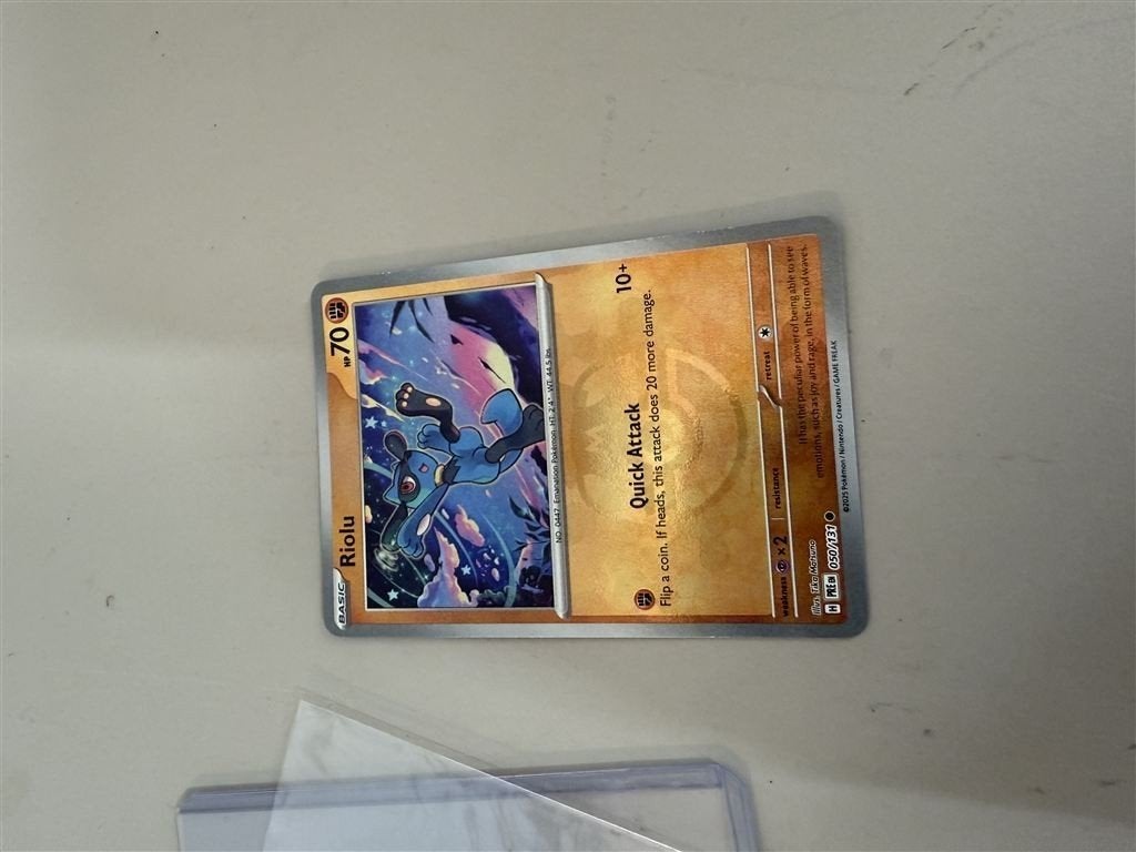 Riolu 050/131 - Masterball - Prismatische Evoluties - Pokemo, Ophalen of Verzenden, Zo goed als nieuw