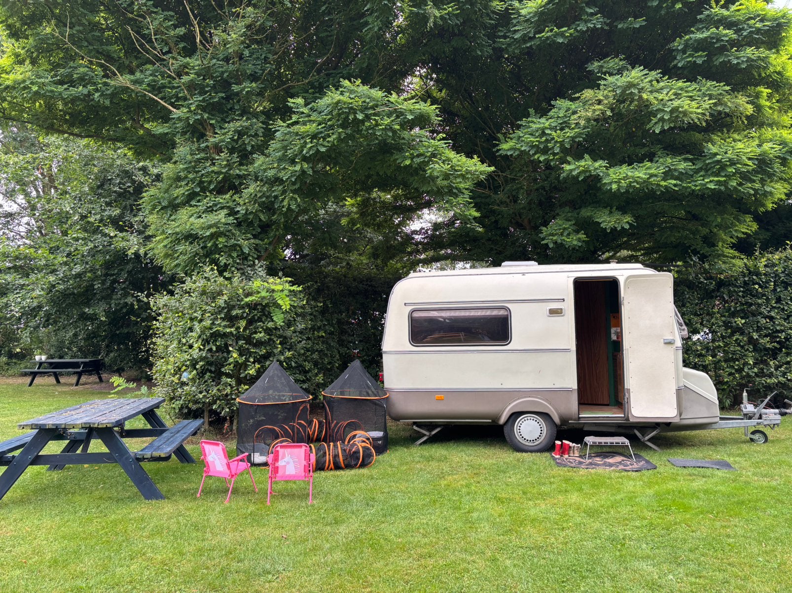 BIOD 350 TL Exclusive (1986) | Unieke lichtgewicht caravan, Caravans en Kamperen, Koelkast, Tot en met 2, Particulier, 500 - 750 kg