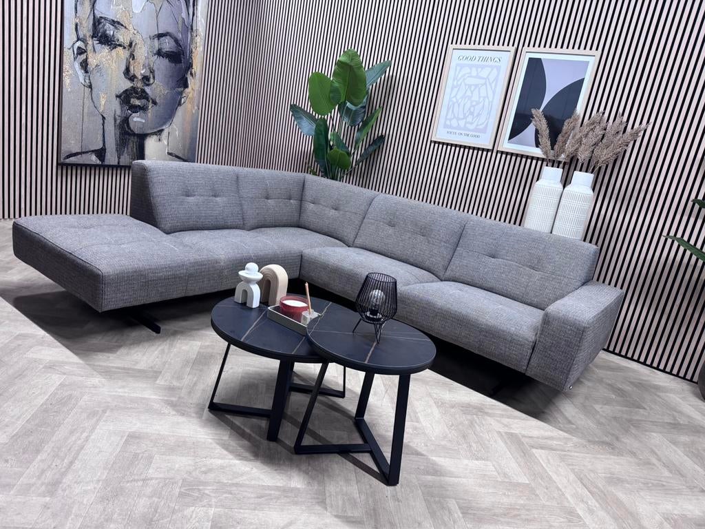 ZGAN Montel Traffic Hoekbank - Grijs - 270 x 225, Huis en Inrichting, Banken | Bankstellen, 250 tot 300 cm, -, -, Ophalen of Verzenden