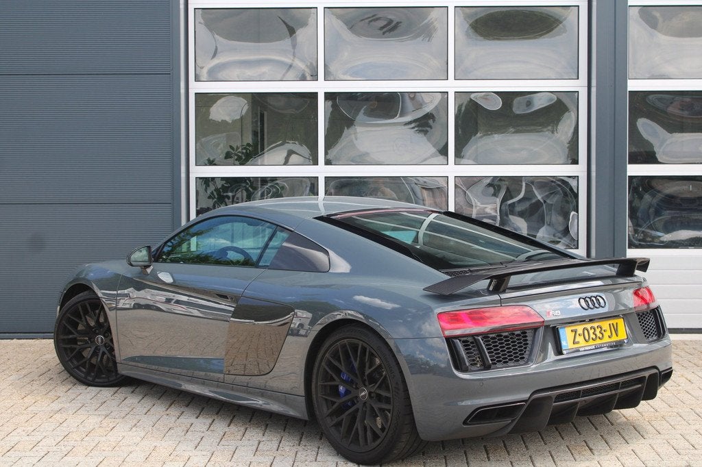 Audi R8 5.2 V10 FSI Quattro Plus 610pk | Audi Exclusive | PP, Auto's, Audi, Automaat, Zwart, 5204 cc, Bedrijf