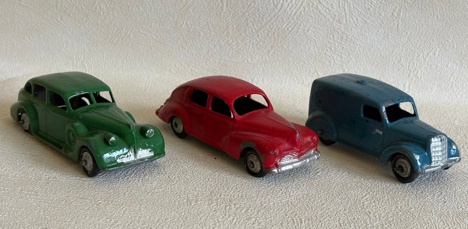Vintage Dinky Toys: Set van 3 klassieke modelauto's, Ophalen of Verzenden, Gebruikt, Auto, Dinky Toys