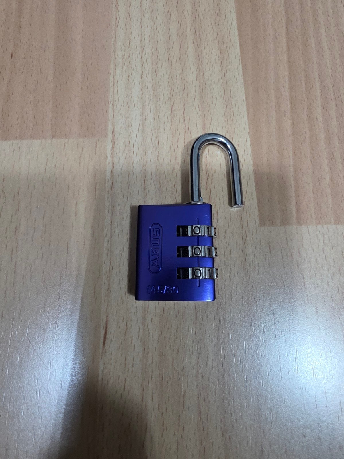 ABUS Cijferslot 145/30 meerdere beachikbaar, Ophalen of Verzenden, Zo goed als nieuw, Overige materialen, Slot