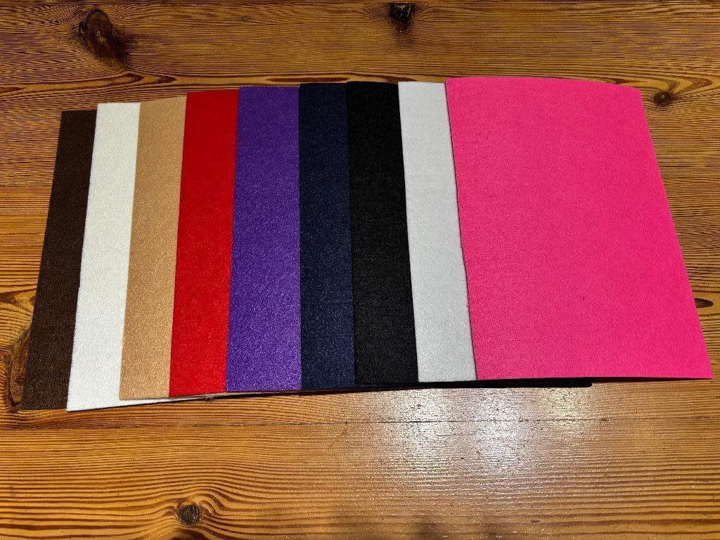 (15) Vilten lappen, 0,5 dik 9 stuks, Ophalen of Verzenden, Nieuw, Los Vilt