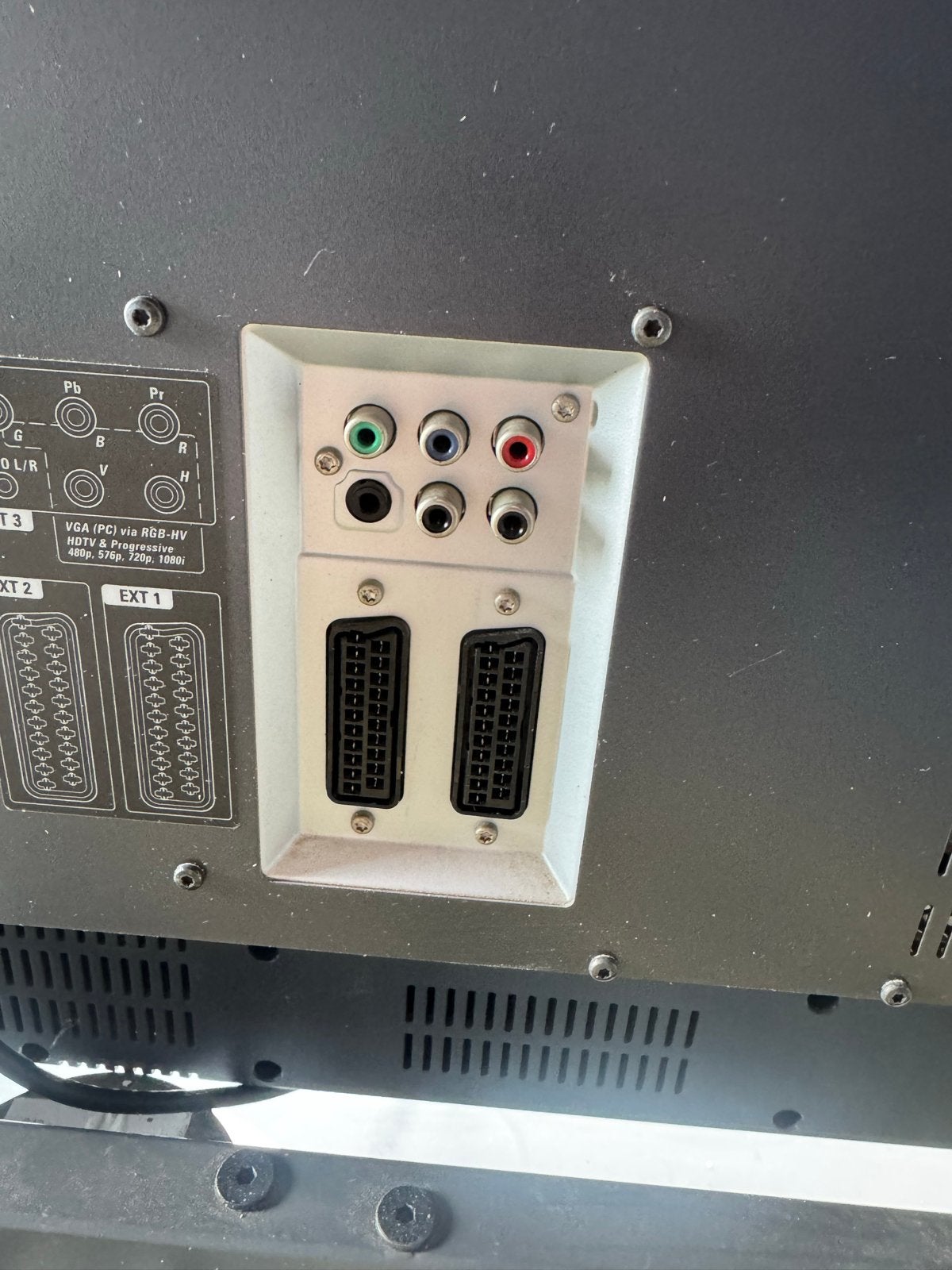 Philips LCD TV met Ambilight en Afstandsbediening, Ophalen, Philips, Gebruikt, 50 Hz