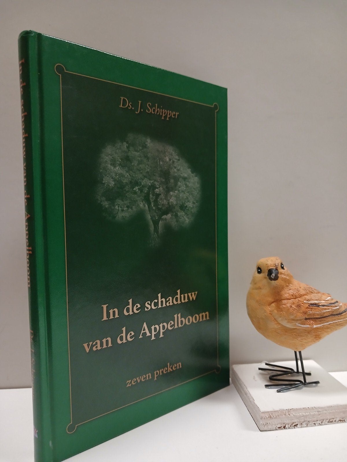 Schipper, Ds. J.; In de schaduw van de Appelboom, Boeken, Ophalen of Verzenden, Gelezen, Christendom | Protestants