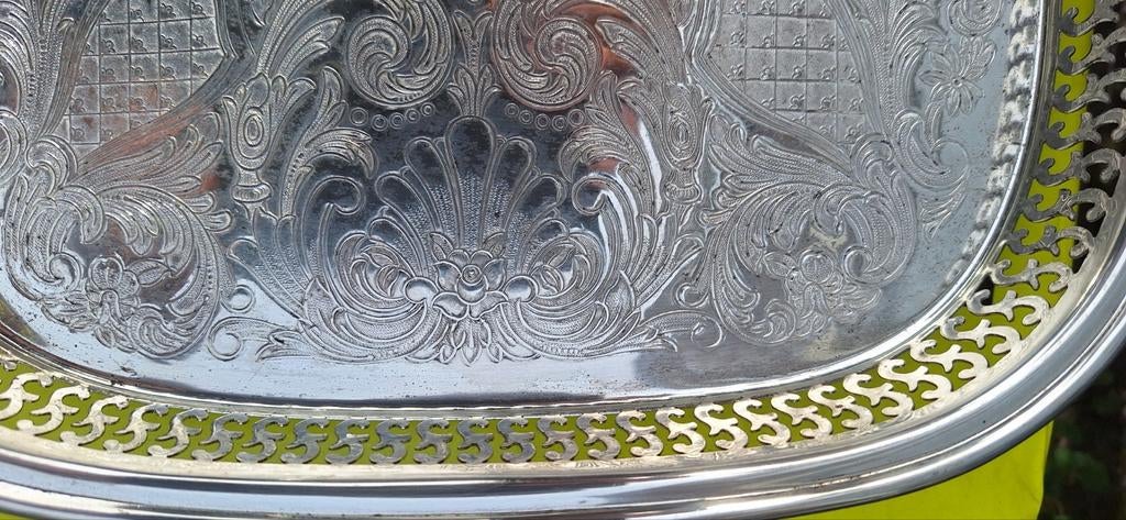 Verzilverd dienblad, Antiek en Kunst, Antiek | Goud en Zilver, Ophalen of Verzenden