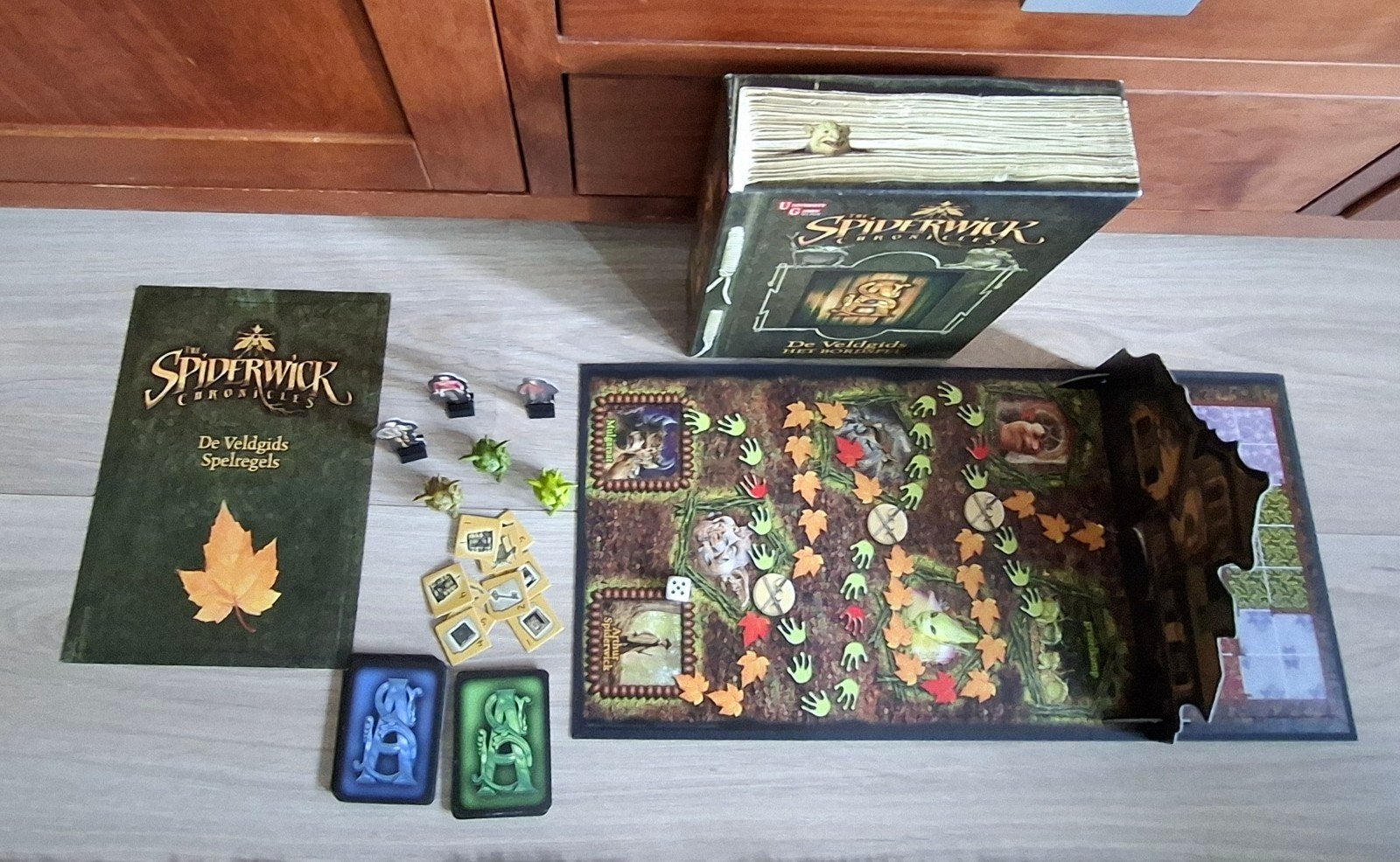 The Spiderwick Chronicles: Het Veldgids Bordspel, Hobby en Vrije tijd, Gezelschapsspellen | Bordspellen, Drie of vier spelers