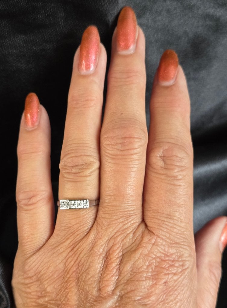 Vintage gouden aanschuif ring diamant.Ca: 0.25 ct. 2026/376, 18 tot 19, ., Ophalen of Verzenden, Zo goed als nieuw