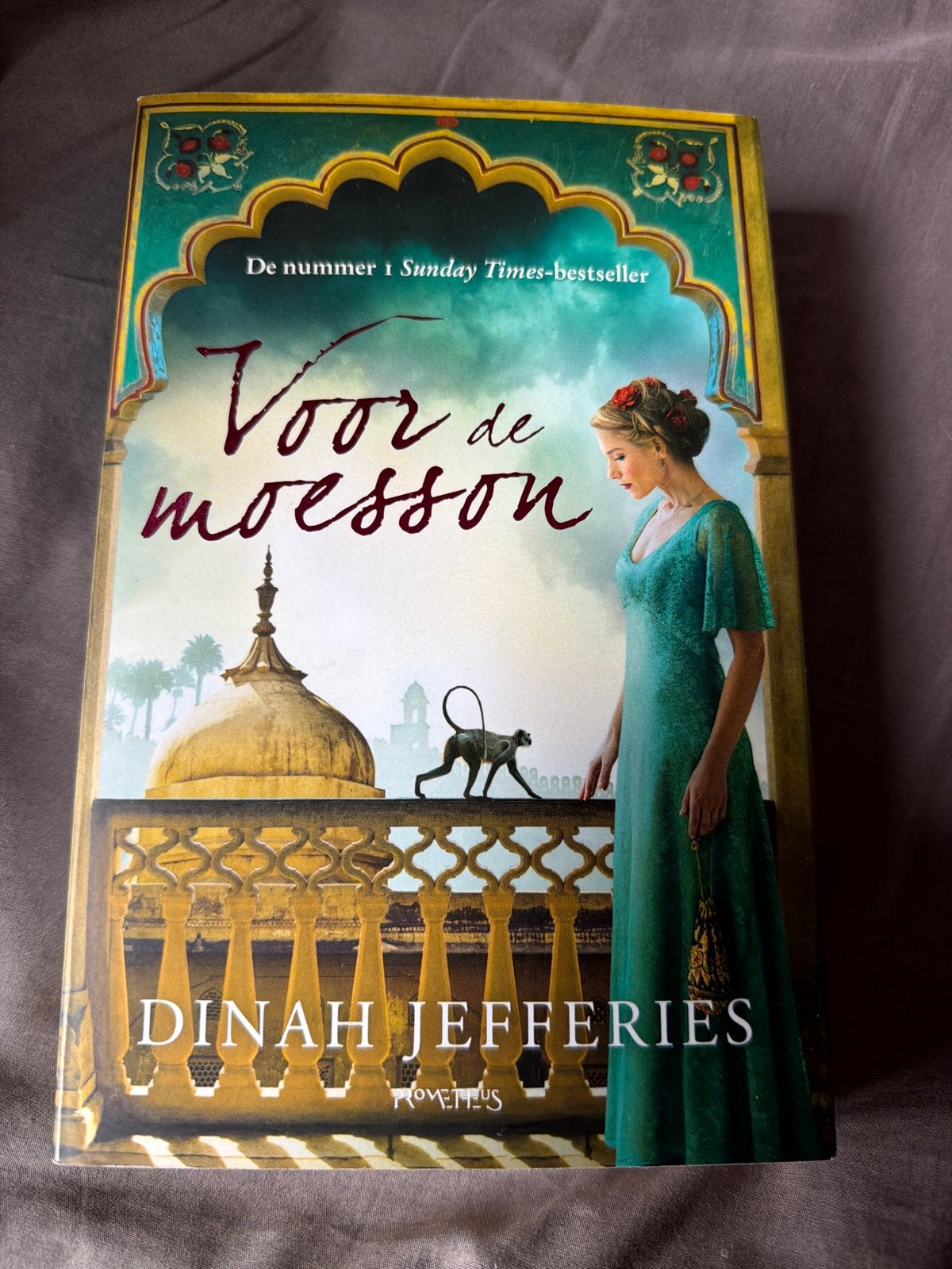 SKR.  Dinah Jefferies - Voor de moesson, Ophalen of Verzenden, Zo goed als nieuw, Dinah Jefferies