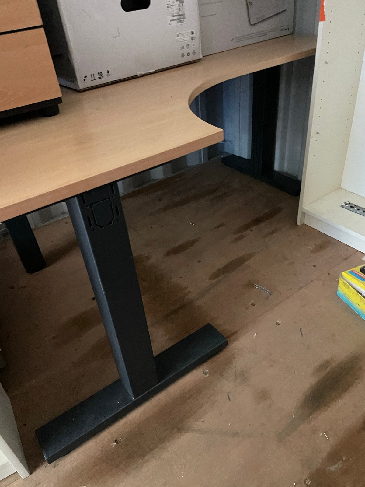 Bureau met ladekast, Gebruikt, Hout, Ophalen of Verzenden, Bureau-kast combinatie