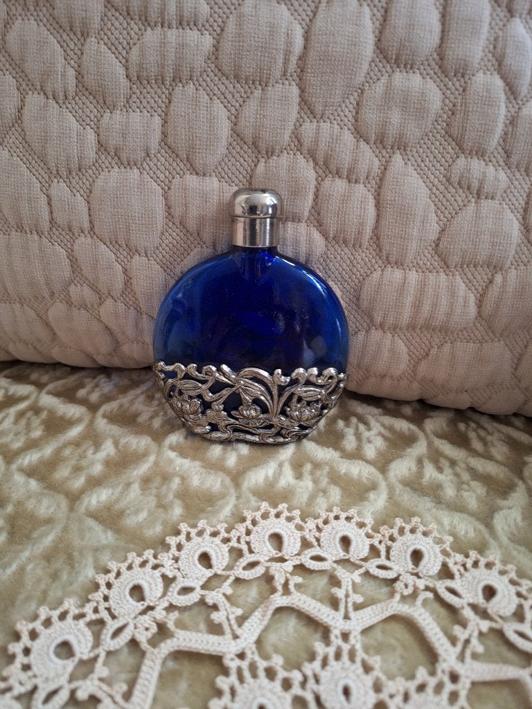 Vintage Kobalt Blauw Glazen Parfum Flesje ** Mimosa **, Antiek en Kunst, Curiosa en Brocante, Ophalen of Verzenden