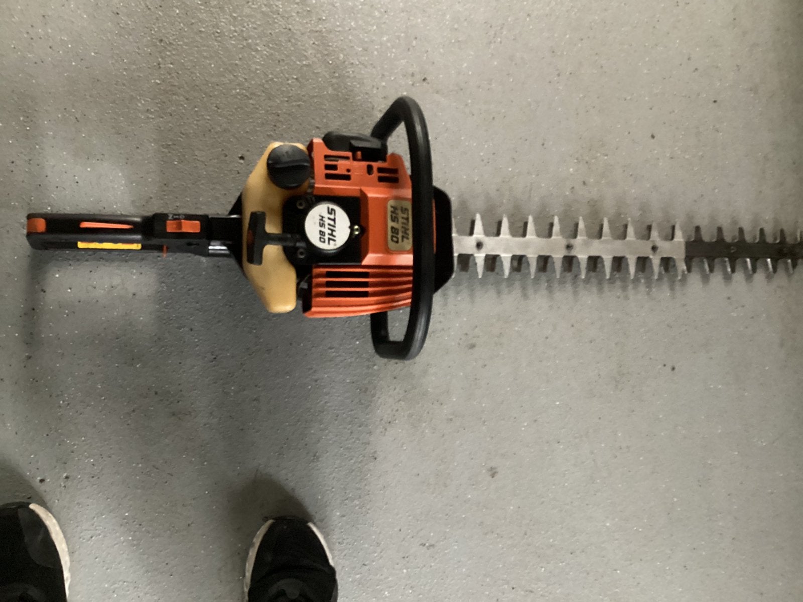 Heggenschaar  stihl, Ophalen of Verzenden, Zo goed als nieuw, Benzine