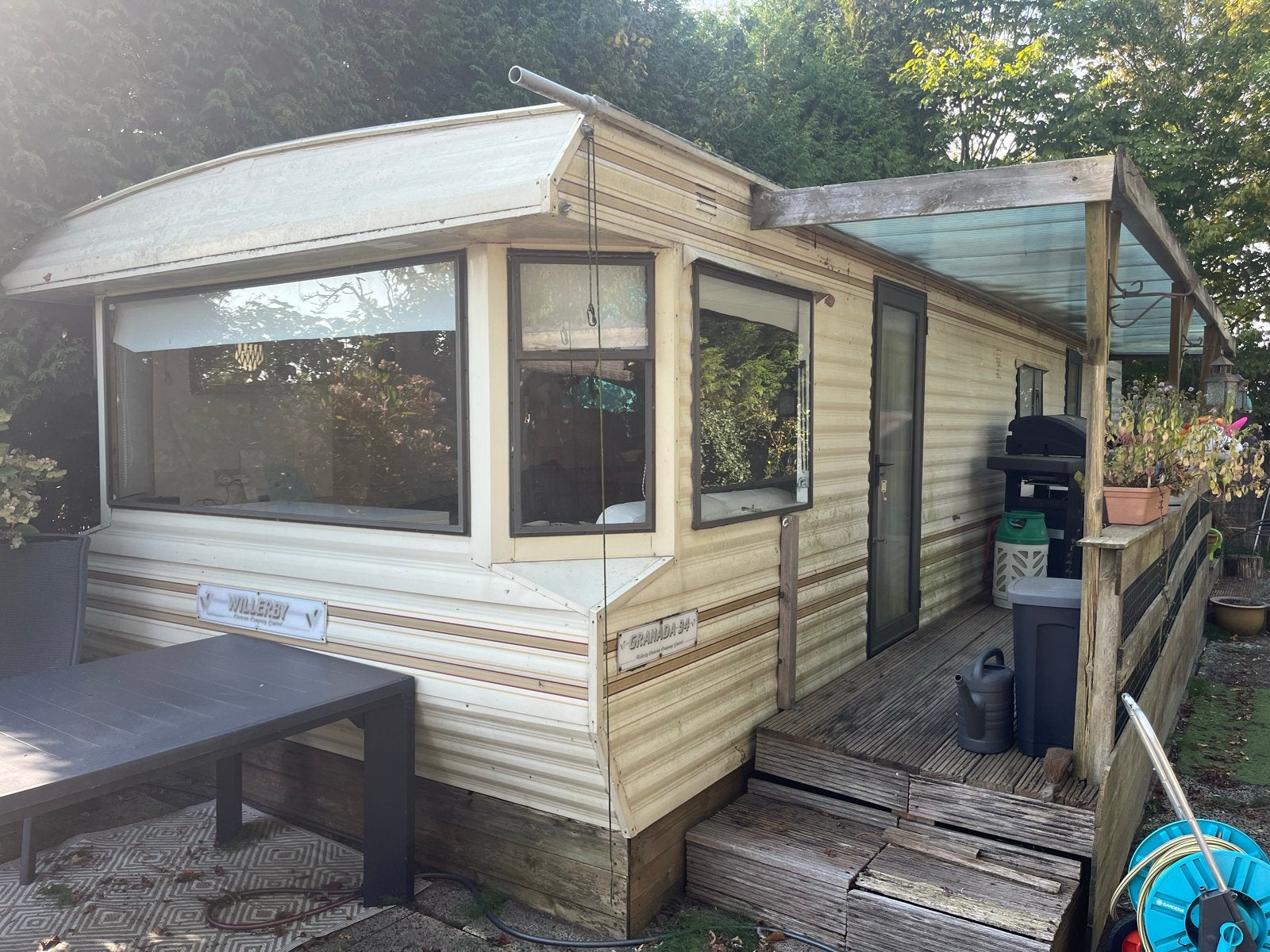 Ruime stacaravan 11 x 3 meter – GRATIS afhalen, Tot en met 4