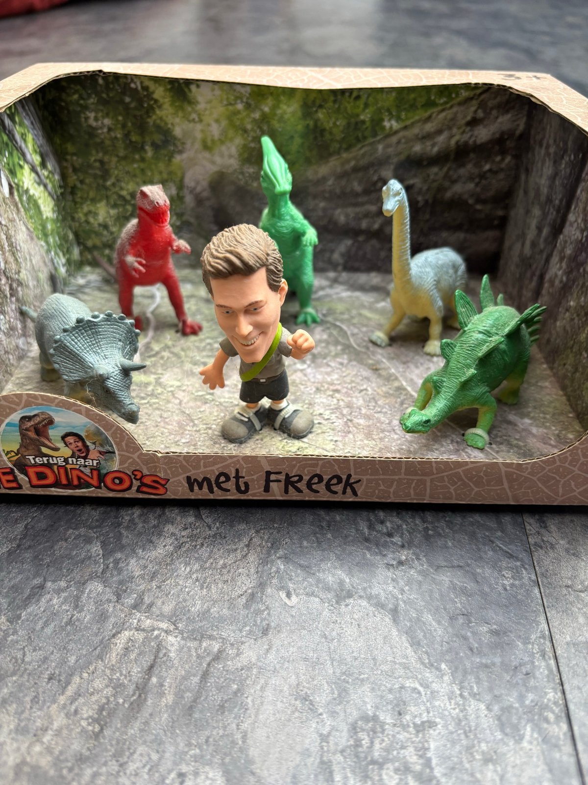 Terug naar de Dino's met Freek - Speelset, Ophalen of Verzenden, Nieuw