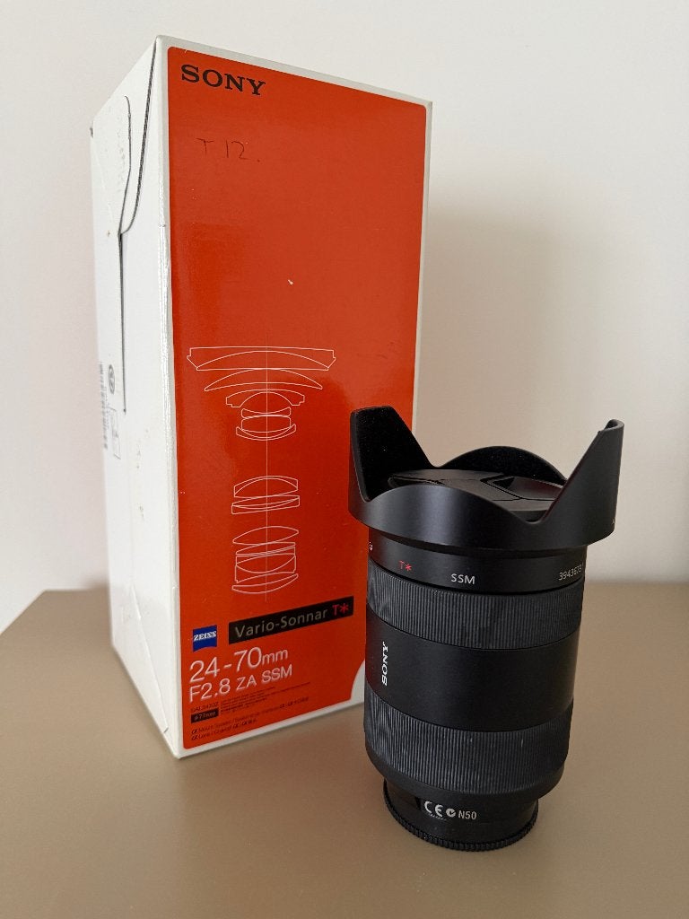 Sony Vario Sonnar 27-70 ZA f 2.8, Sony, Overige typen, Ophalen of Verzenden, Sony A-mount