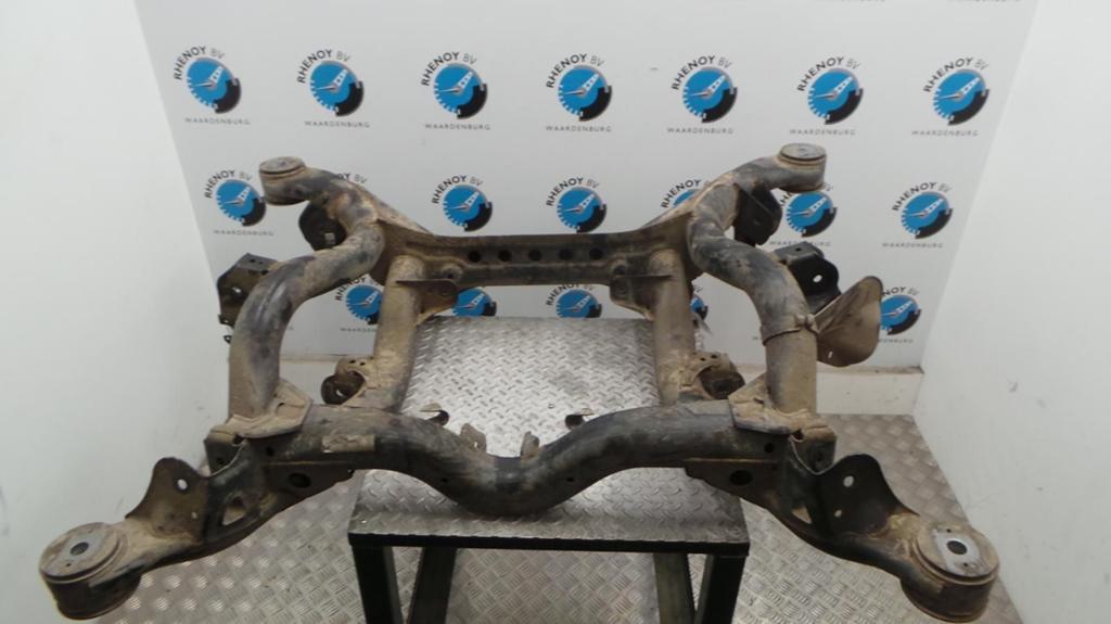 PORSCHE CAYENNE 3.2 TIPTRONIC SUBFRAME ACHTER 2004, Auto-onderdelen, Ophalen of Verzenden, Gebruikt, Stiba lid
