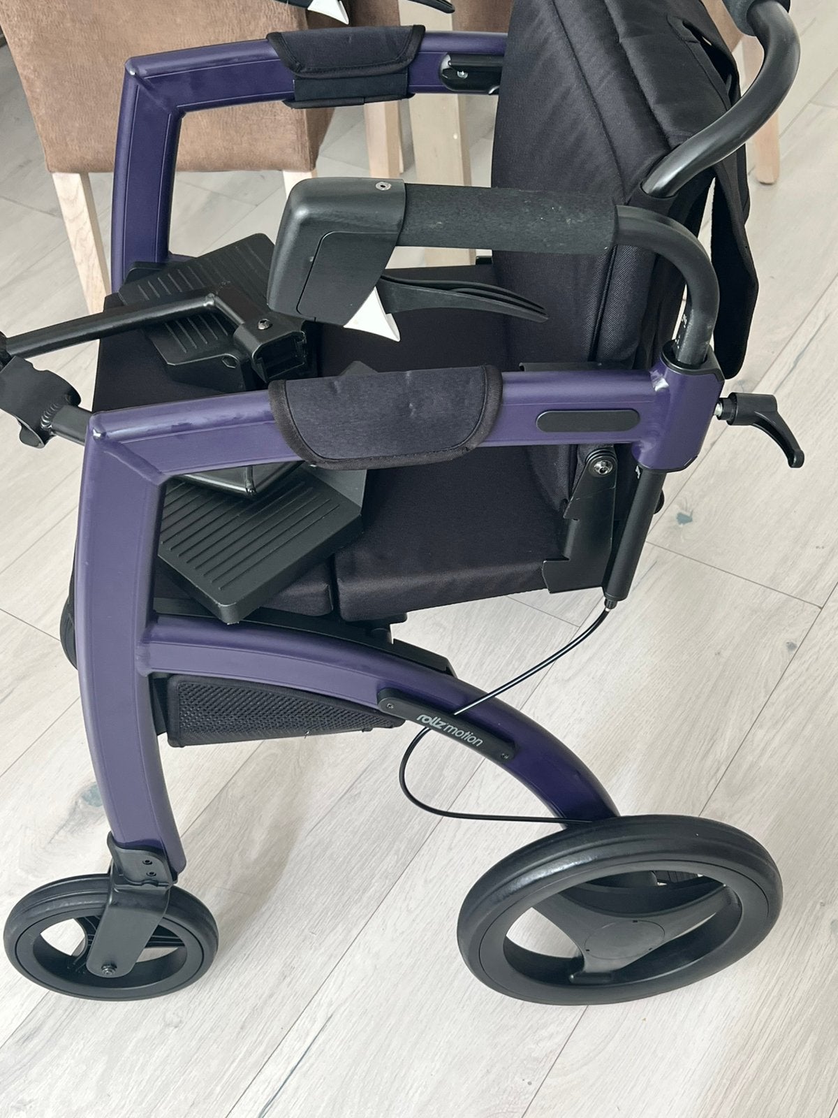 Rollz Motion rollator & rolstoel in 1, Diversen, Ophalen of Verzenden, Inklapbaar, Zo goed als nieuw, Duwrolstoel